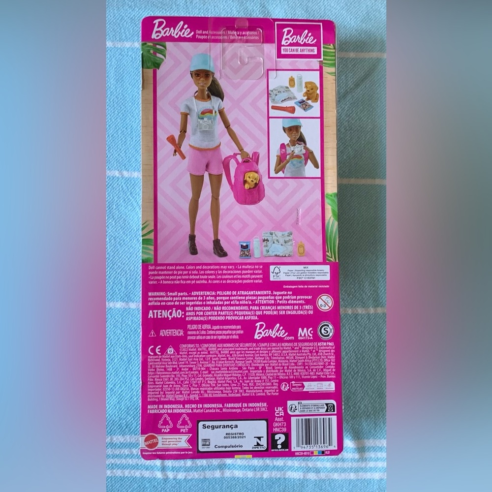 Posable Hiking Barbie, Puppy NIB - Picture 6 of 6
